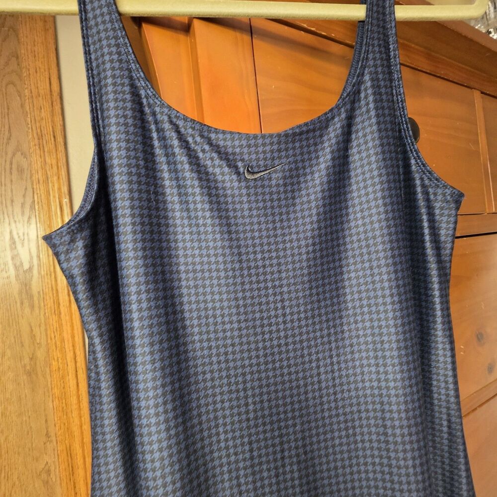 Nike Athletic Maxi Dress Size Medium Blue Houndstooth Pattern Long Stretch